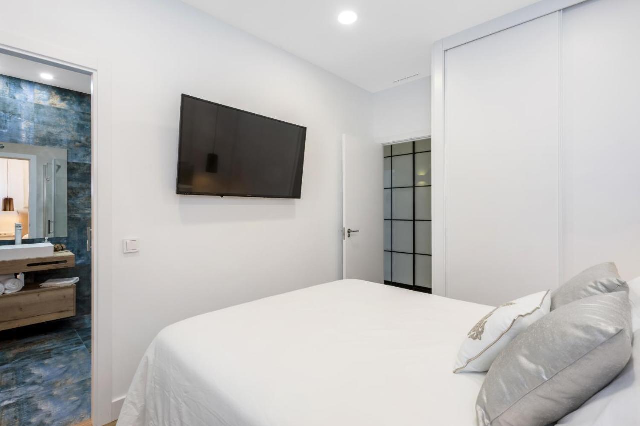 Callao Flat Madrid Exterior photo