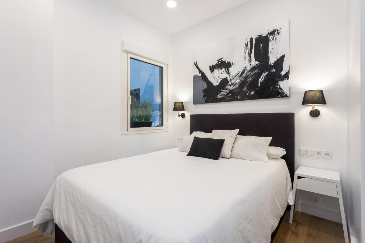 Callao Flat Madrid Exterior photo